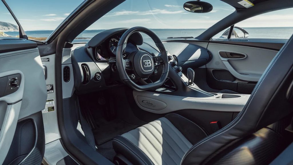 bugatti-chiron-super-sport-Interior