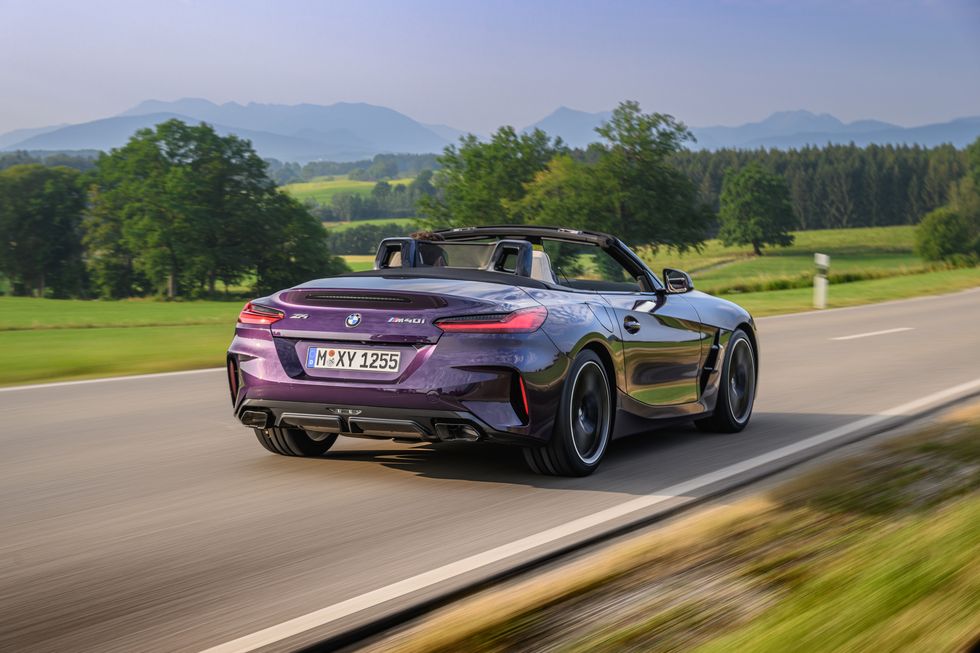 2023_BMW_Z4_exterior_rear